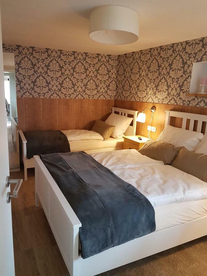 Rose Apartment *