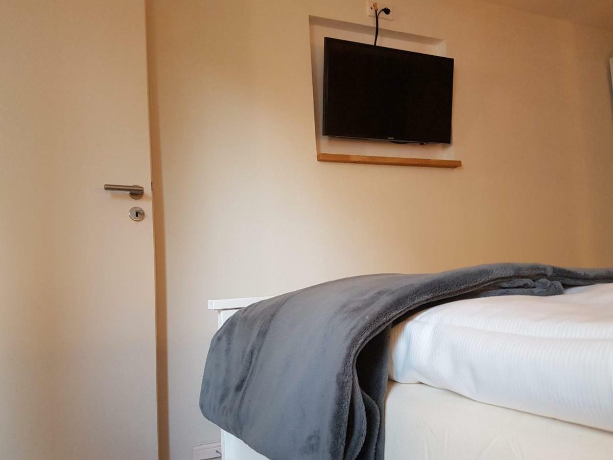 Rose Apartment